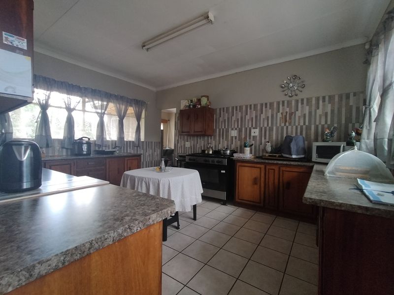 House For Sale in Neserhof - Photo 7