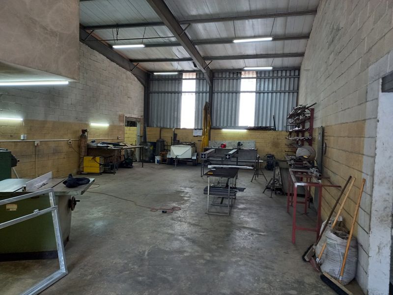 House For Sale in Shakas Head - Photo 2