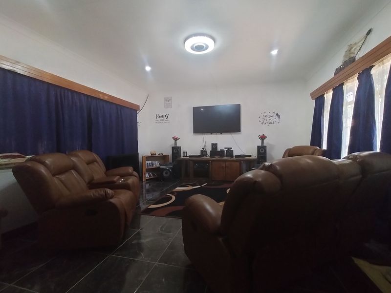 House For Sale in Wilkeville - Photo 3