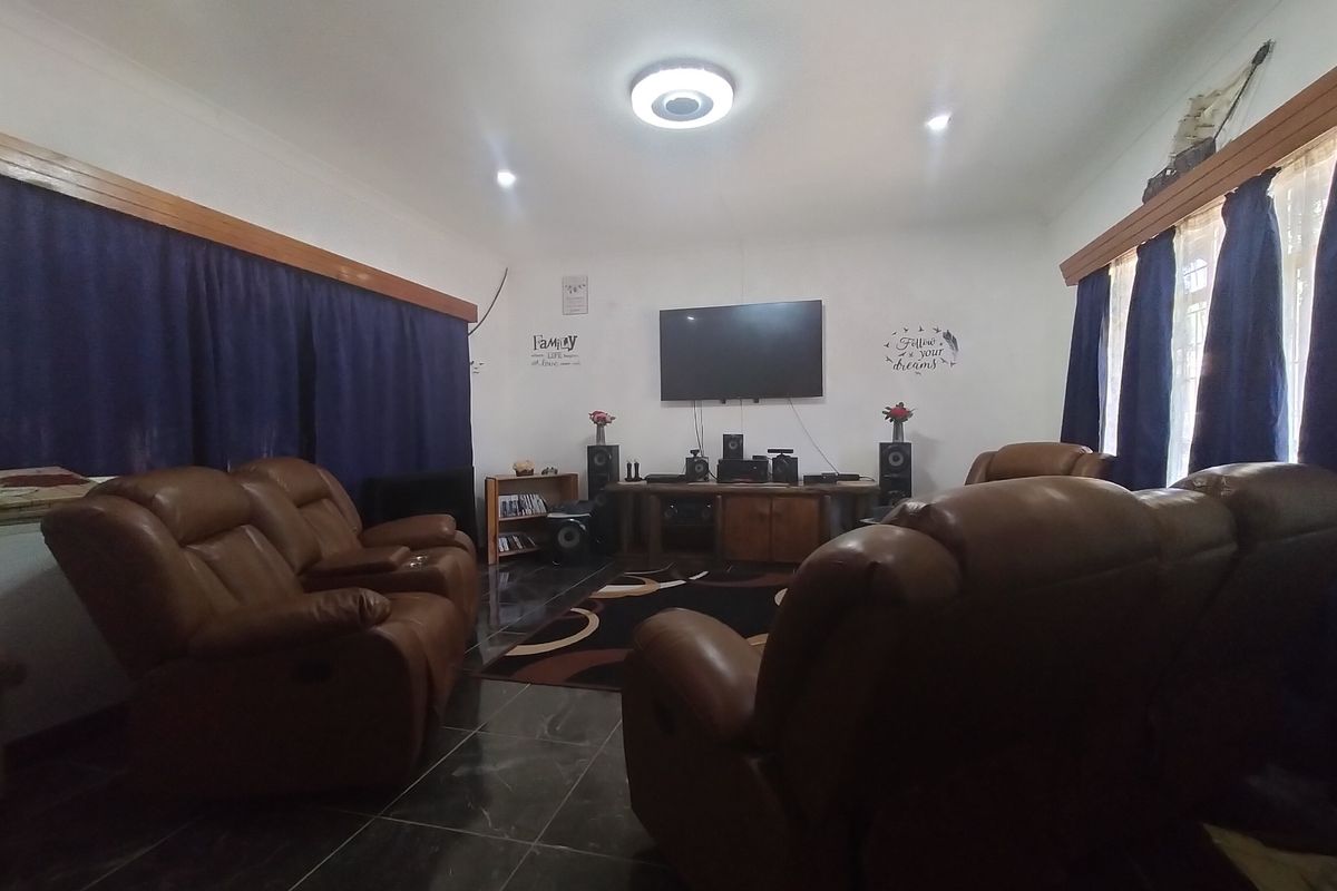 House For Sale in Wilkeville - Photo 3