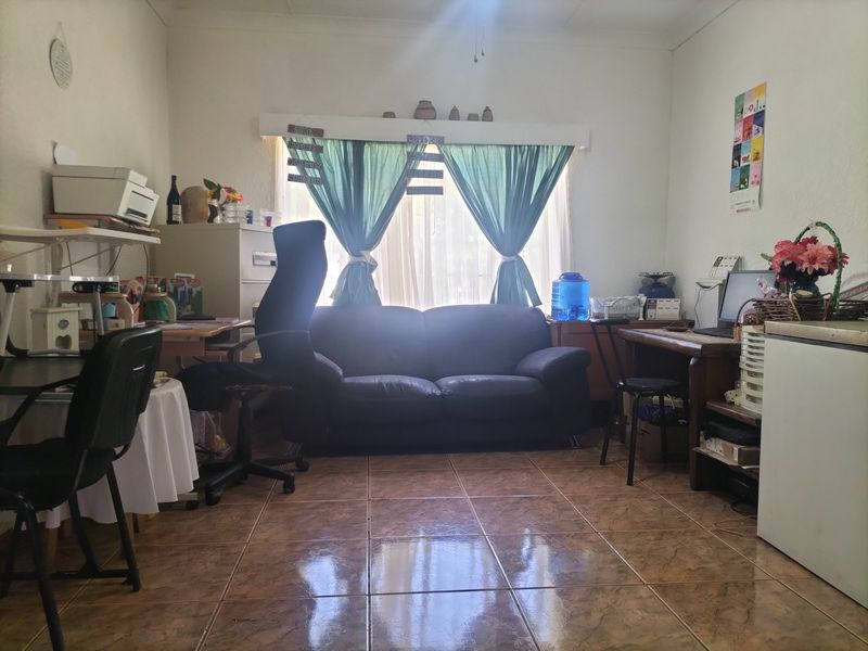 House For Sale in Wilkeville - Photo 5