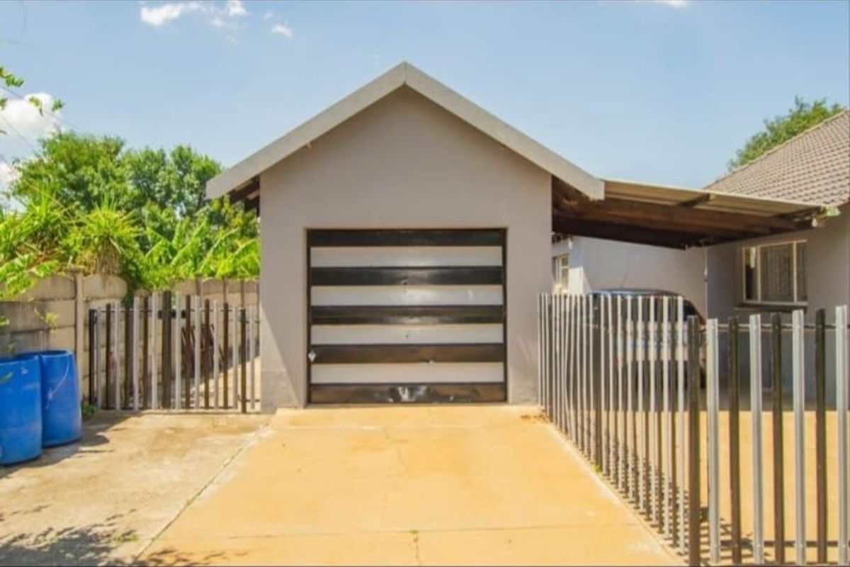 House For Sale in Wilkeville - Photo 2