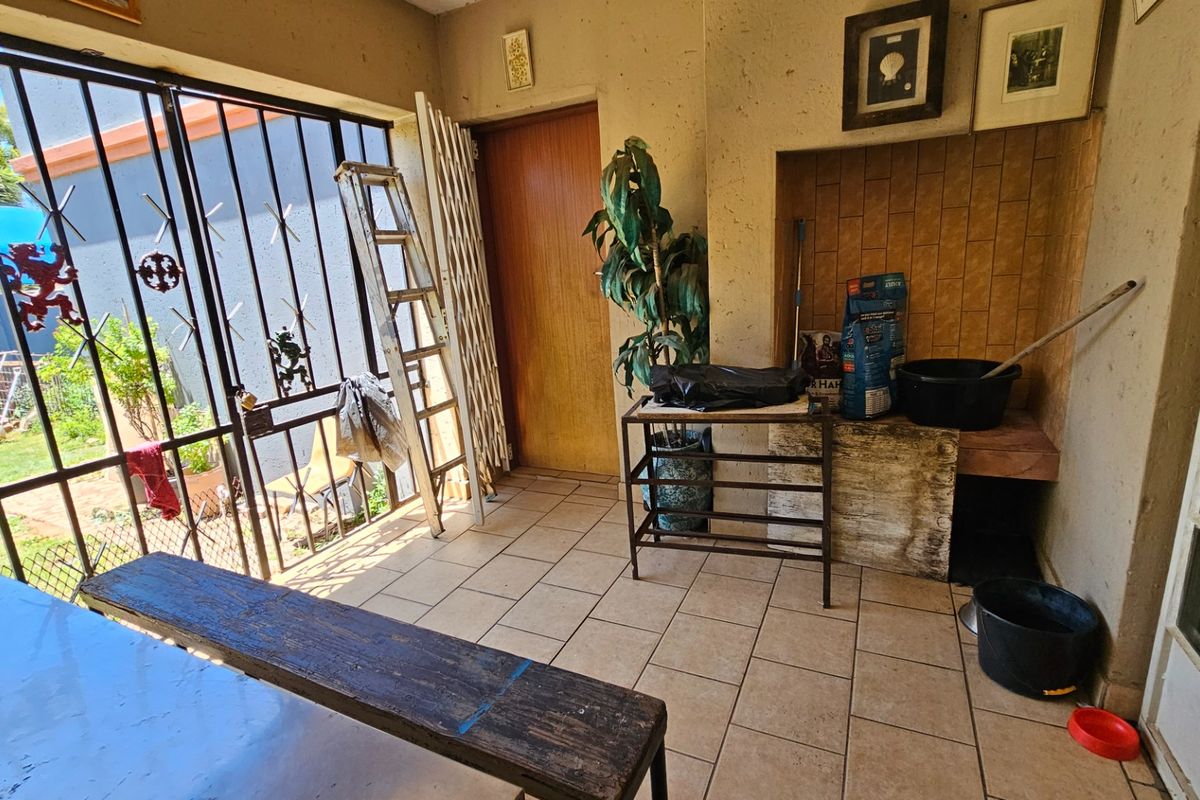 House For Sale in Kilner Park - Photo 3