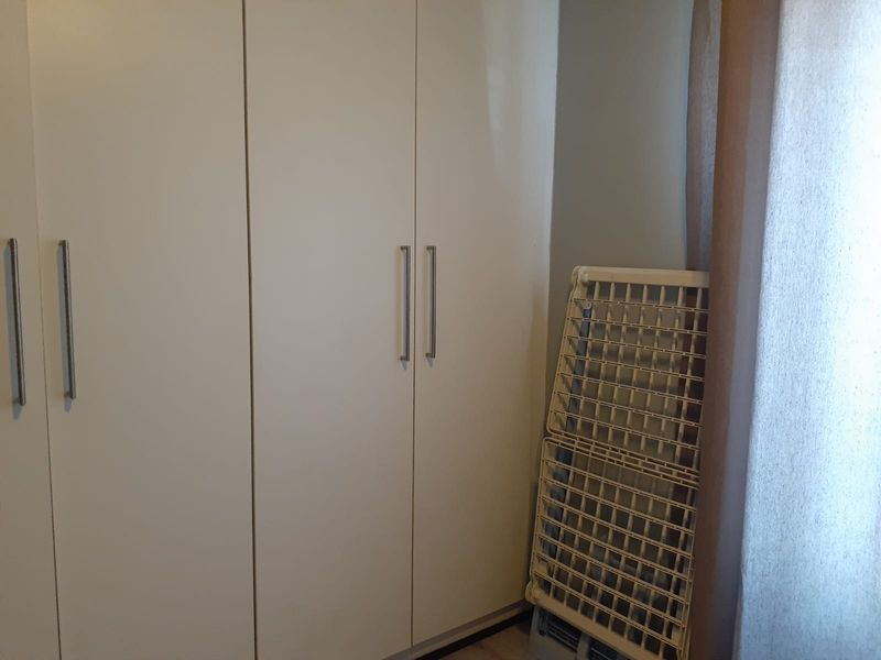 Apartment For Sale in Paulshof - Photo 9