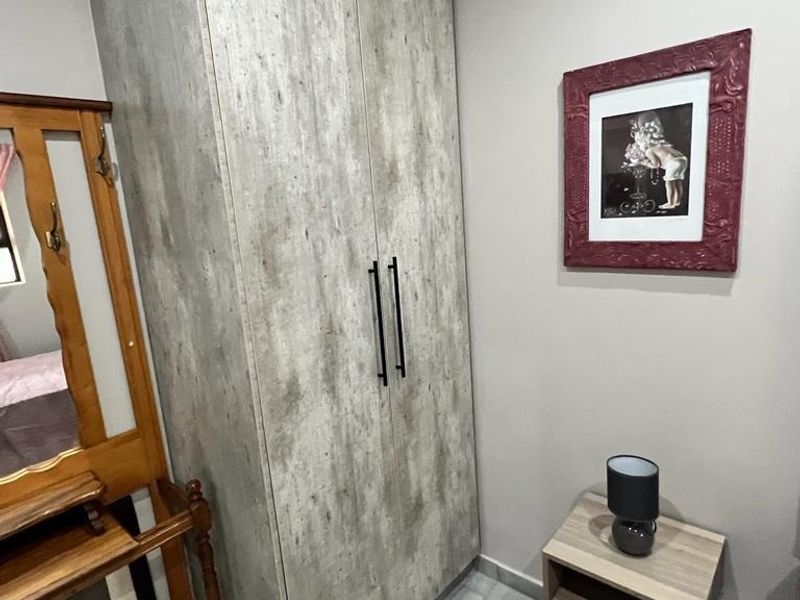 Townhouse For Sale in Wilkoppies - Photo 9