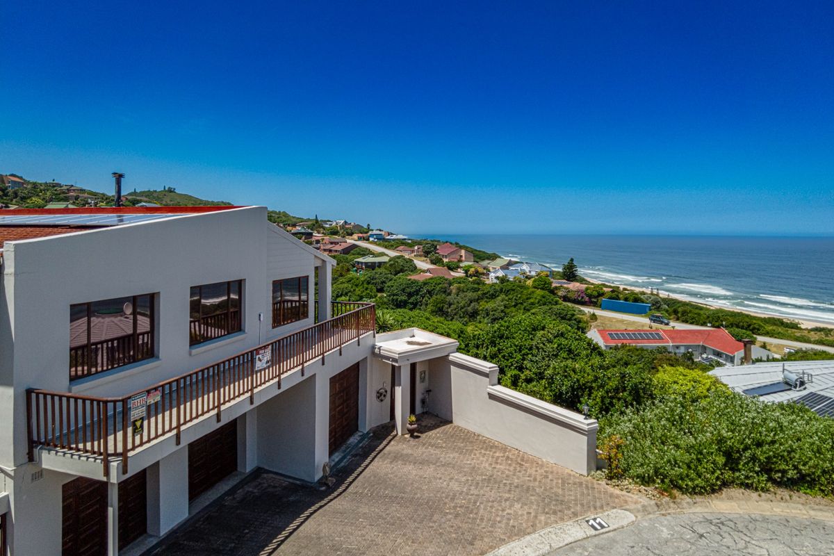 House For Sale in Blue Horizon Bay - Photo 2