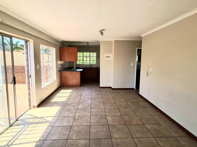 Apartment For Sale in The Reeds - Photo 2