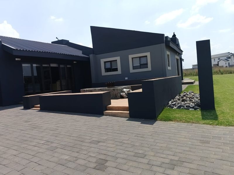 House For Sale in Summer Place Estate - Photo 3
