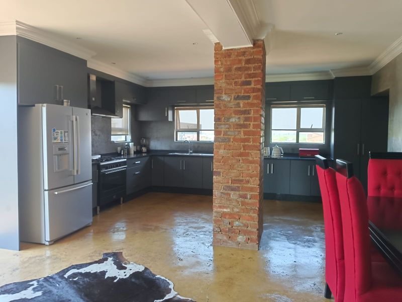House For Sale in Summer Place Estate - Photo 9