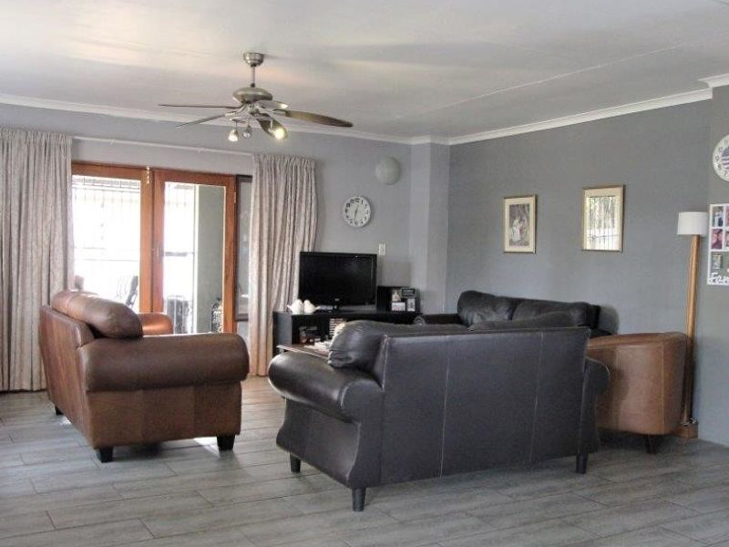 House For Sale in Modimolle Central - Photo 6