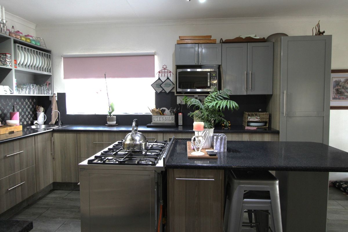 House For Sale in Modimolle Central - Photo 4