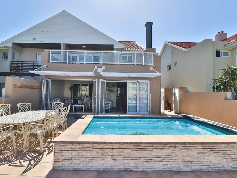 House For Sale in Harbour Island - Photo 1