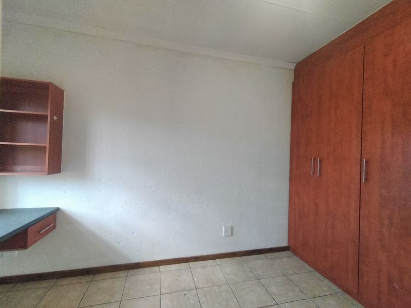 Apartment For Sale in Die Bult - Photo 6