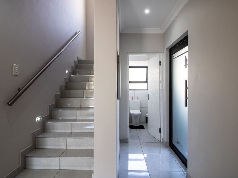 House For Sale in Magalieskruin - Photo 10