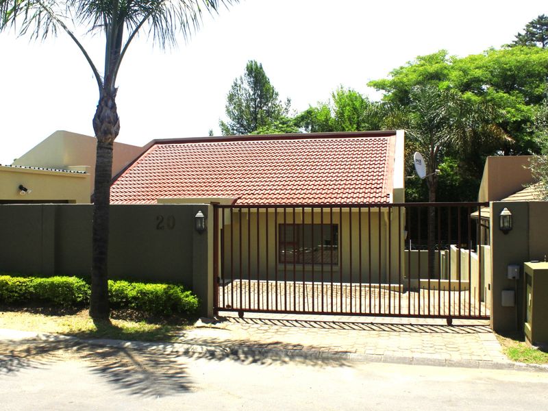 House To Rent in North Riding - Photo 2