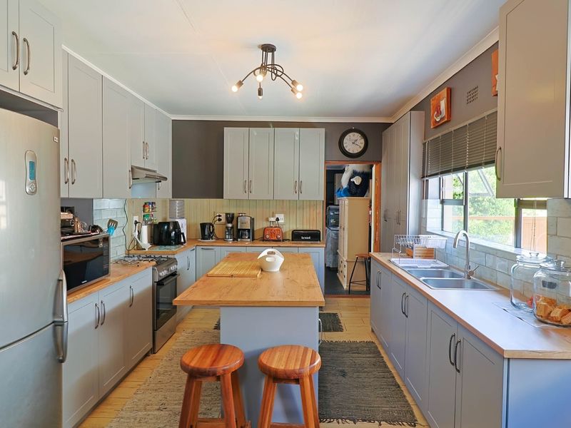 House For Sale in Montagu Central - Photo 7