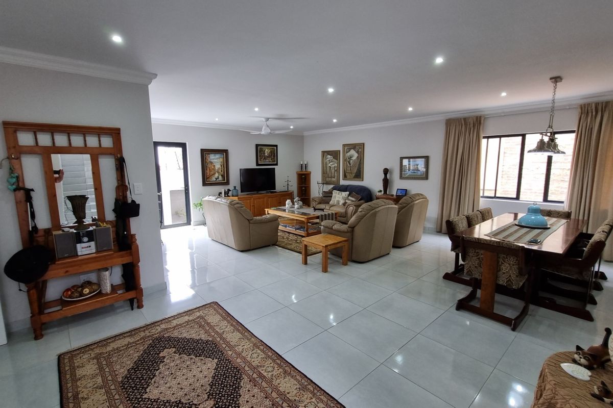 House For Sale in Magalieskruin - Photo 4