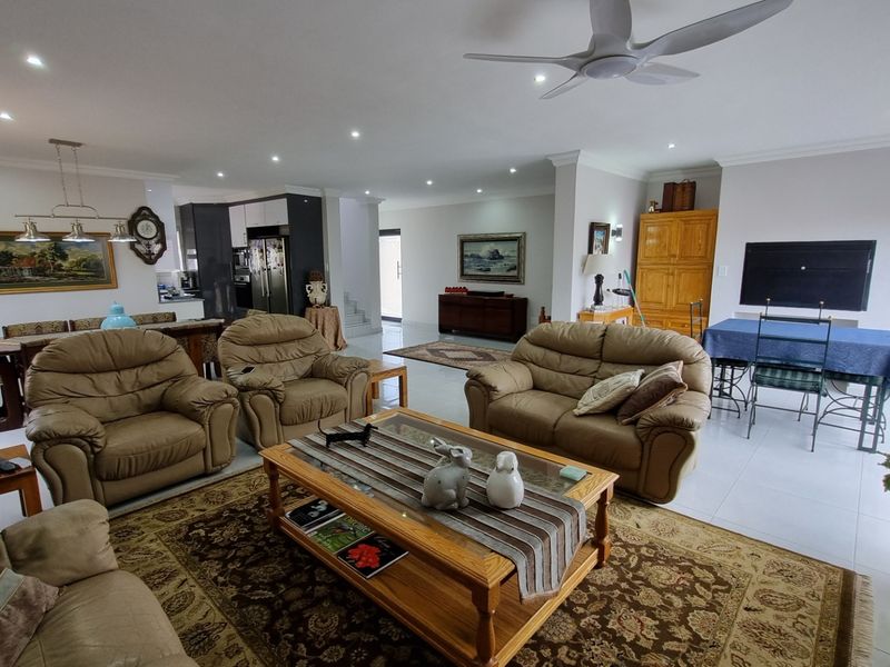 House For Sale in Magalieskruin - Photo 3