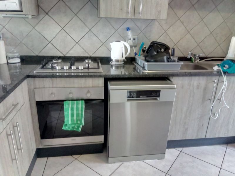 Apartment For Sale in Hatfield - Photo 10