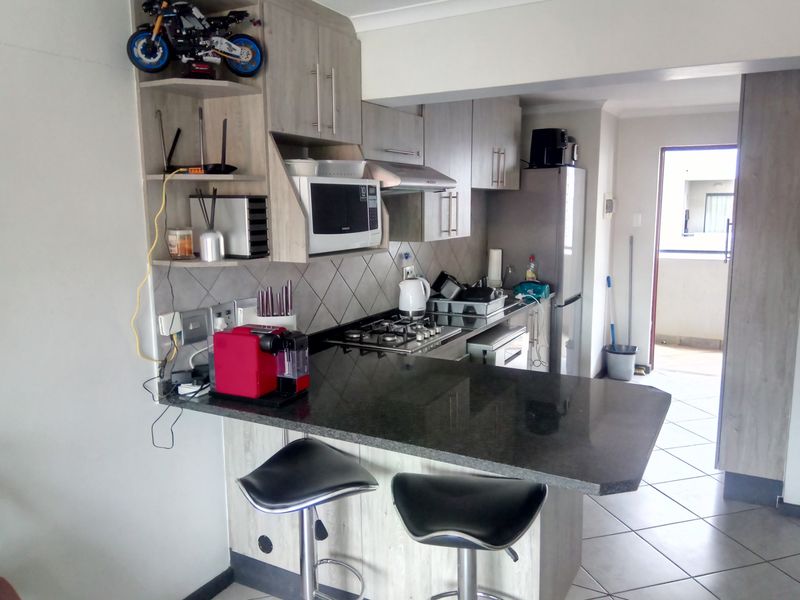 Apartment For Sale in Hatfield - Photo 4