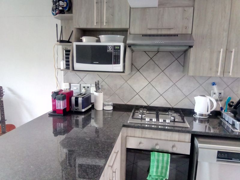 Apartment For Sale in Hatfield - Photo 9