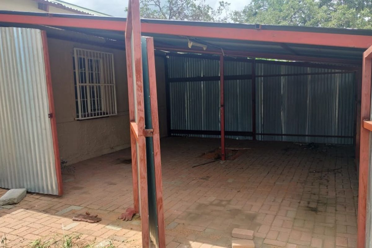 Commercial For Sale in Annadale - Photo 4