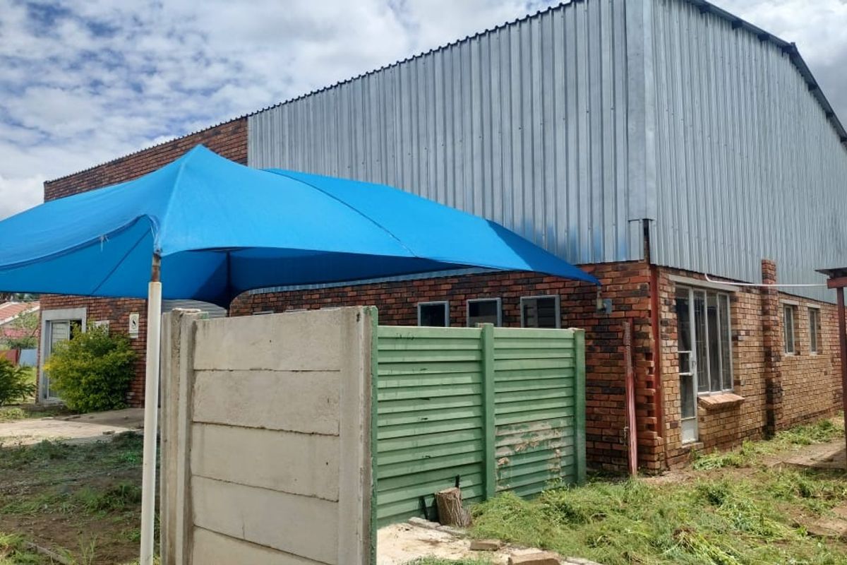 Commercial For Sale in Annadale - Photo 3