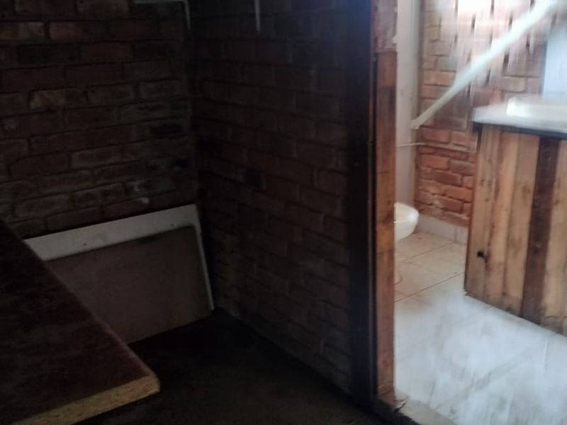 Commercial For Sale in Annadale - Photo 5