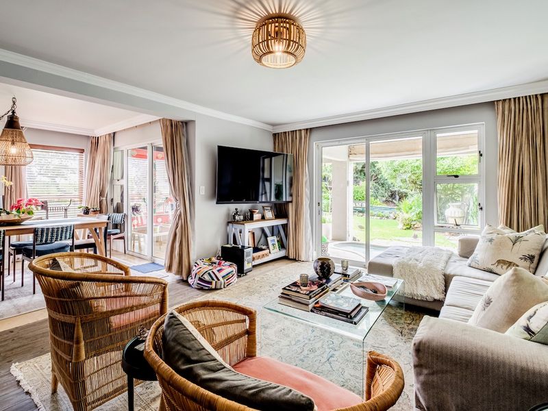 House For Sale in Woodbridge Island - Photo 8