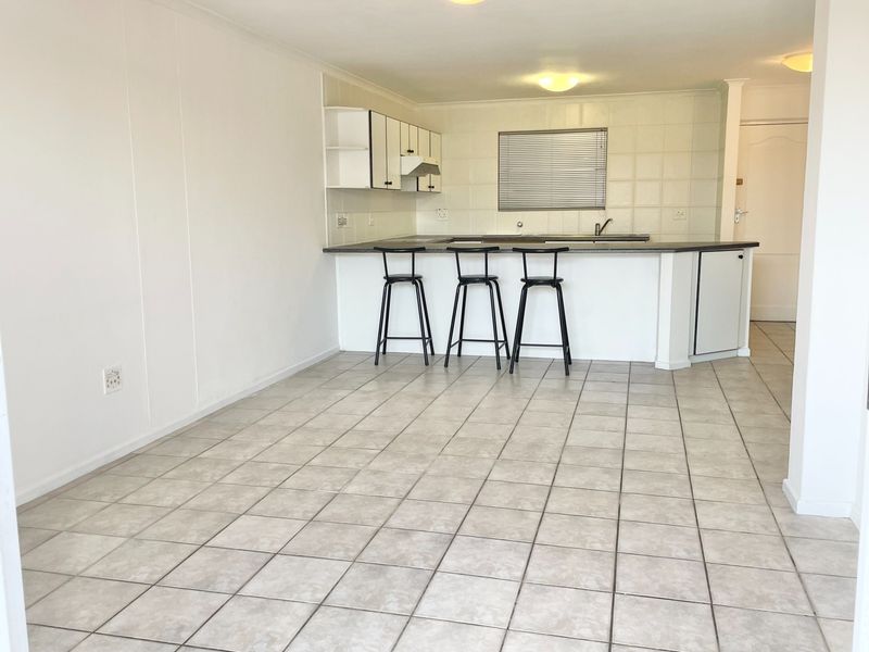 Apartment For Sale in Lagoon Beach - Photo 6