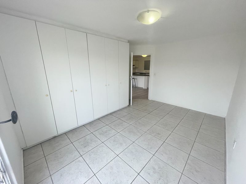 Apartment For Sale in Lagoon Beach - Photo 8