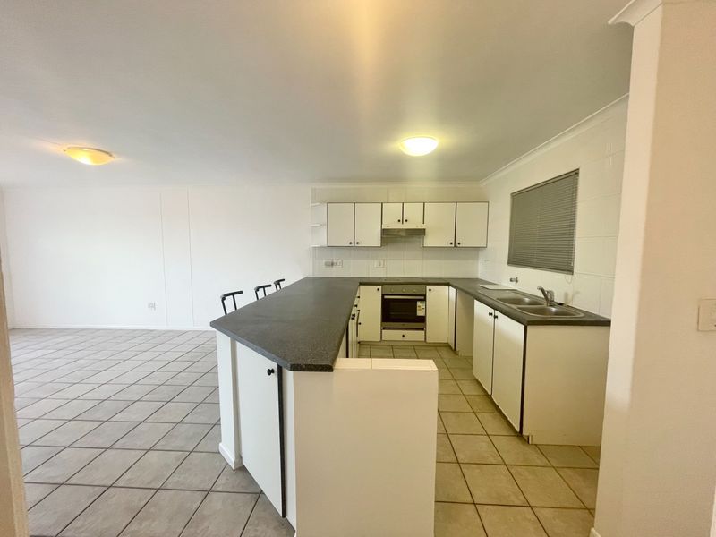 Apartment For Sale in Lagoon Beach - Photo 4