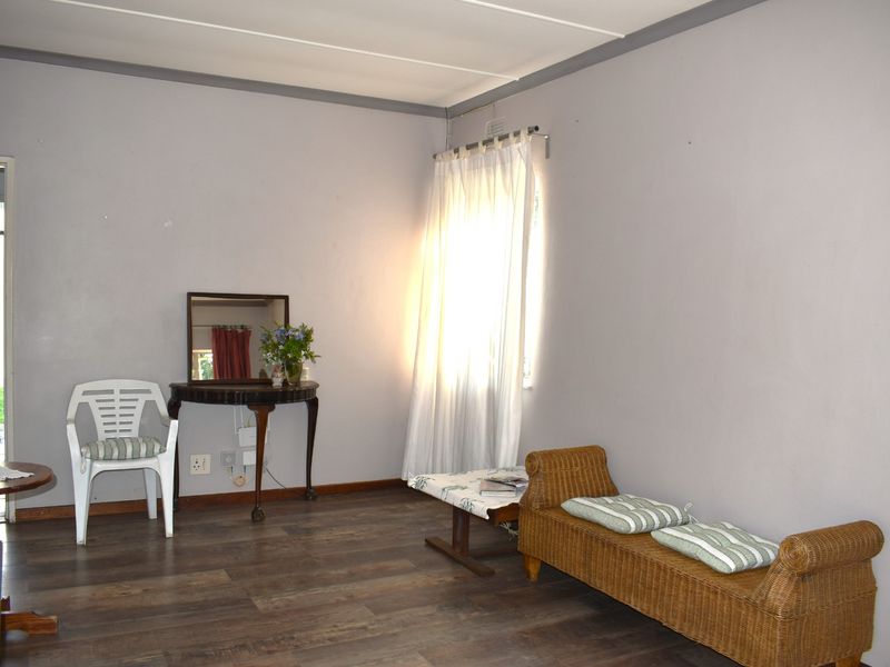 House For Sale in Villiersdorp Central - Photo 5