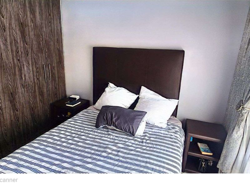 Townhouse For Sale in Cassandra - Photo 5