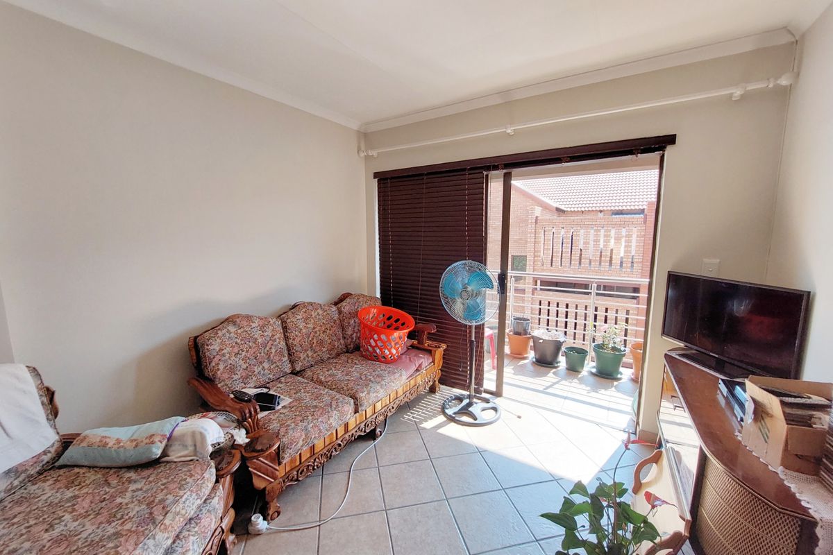 Apartment For Sale in Montana Tuine - Photo 5