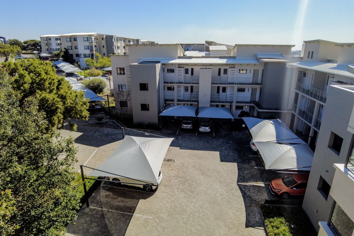 Apartment For Sale in Beverley - Photo 2