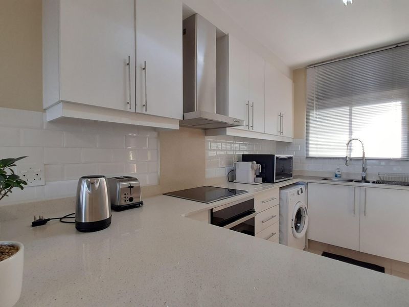 Apartment For Sale in Sheffield Beach - Photo 6