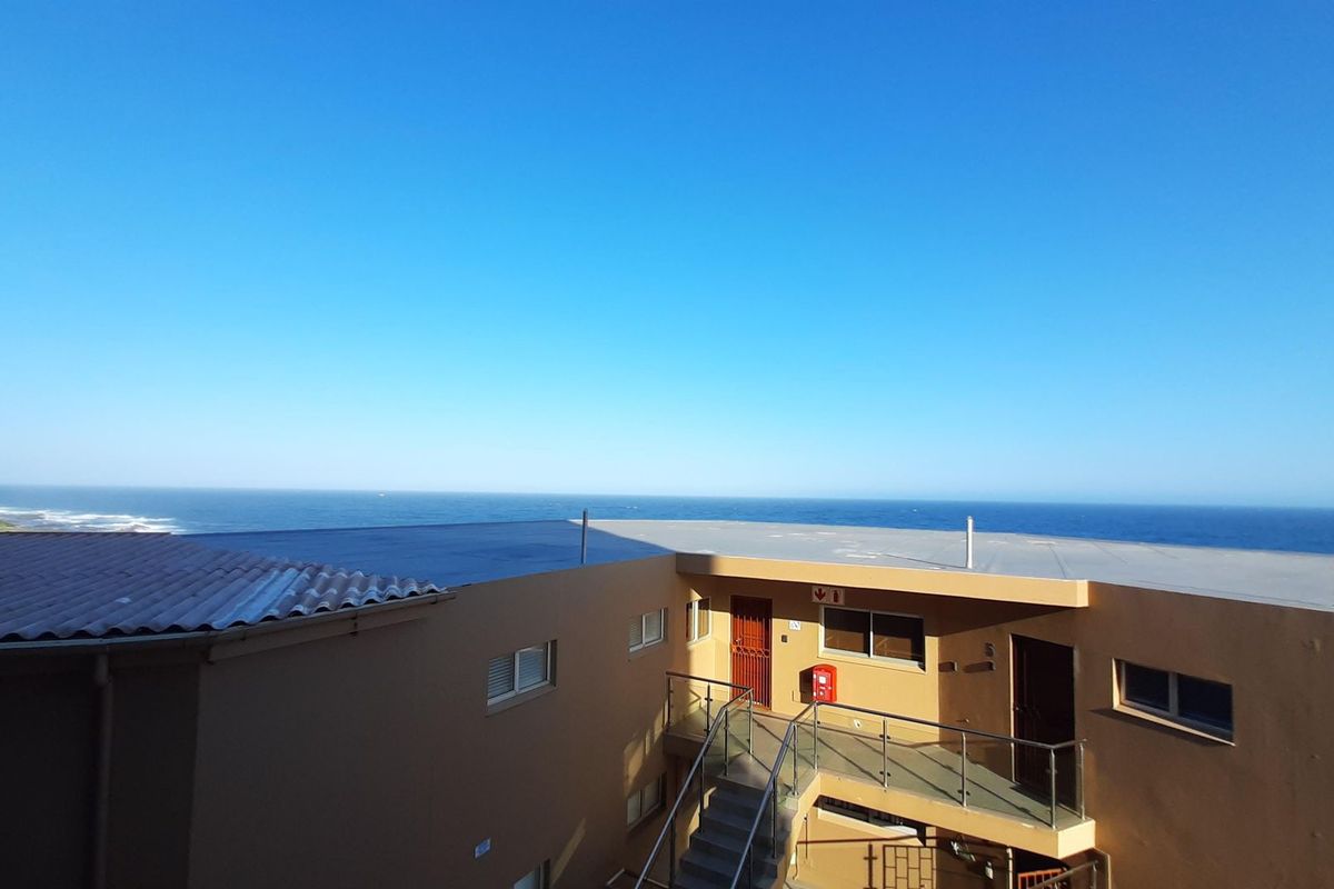 Apartment For Sale in Sheffield Beach - Photo 2