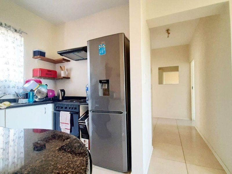 Apartment For Sale in Sheffield Manor - Photo 7