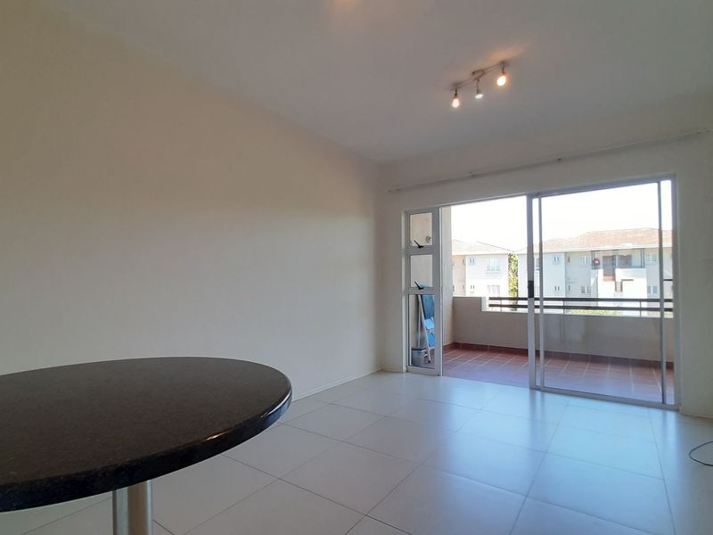 Apartment For Sale in Sheffield Manor - Photo 4