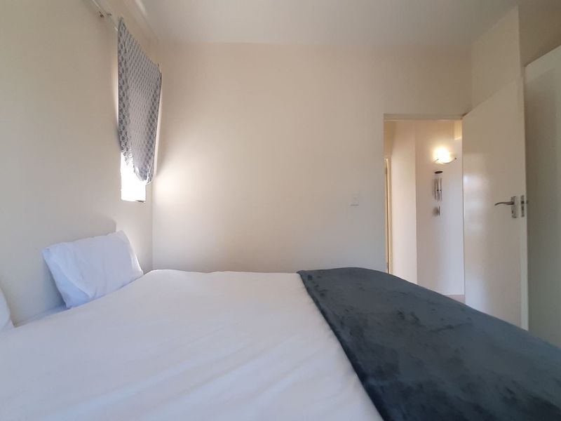 Apartment For Sale in Sheffield Manor - Photo 5