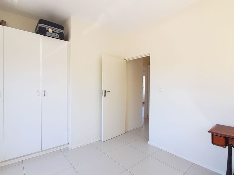 Apartment For Sale in Sheffield Manor - Photo 8