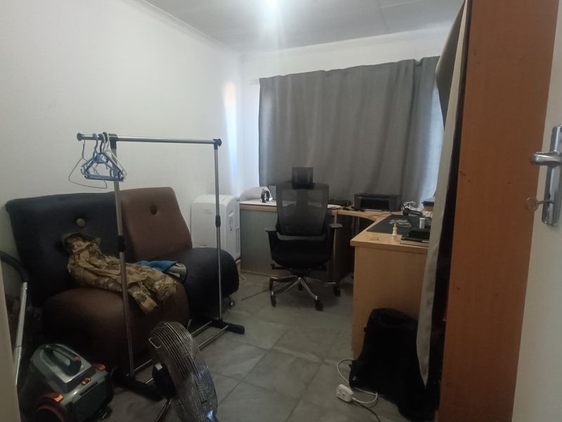 Townhouse For Sale in Celtisdal - Photo 5