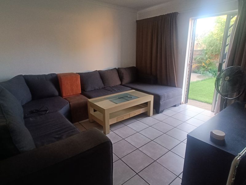 Townhouse For Sale in Celtisdal - Photo 2