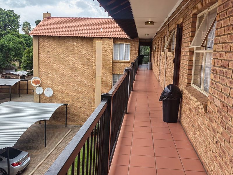 Apartment For Sale in Pretoria North - Photo 3