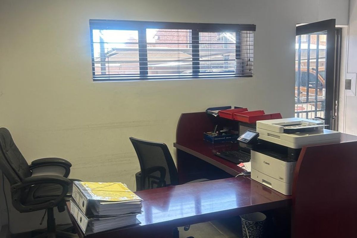 Office For Sale in Polokwane Central - Photo 2