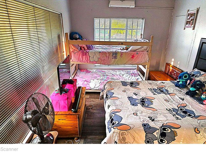 House For Sale in Rhodesdene - Photo 7