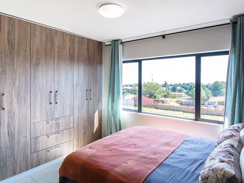 Apartment For Sale in Linbro Park - Photo 10