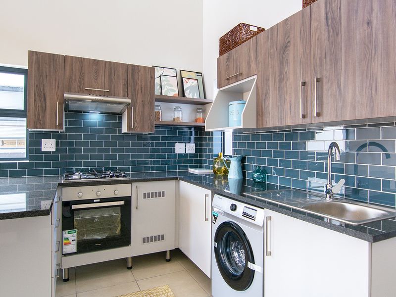 Apartment For Sale in Linbro Park - Photo 4