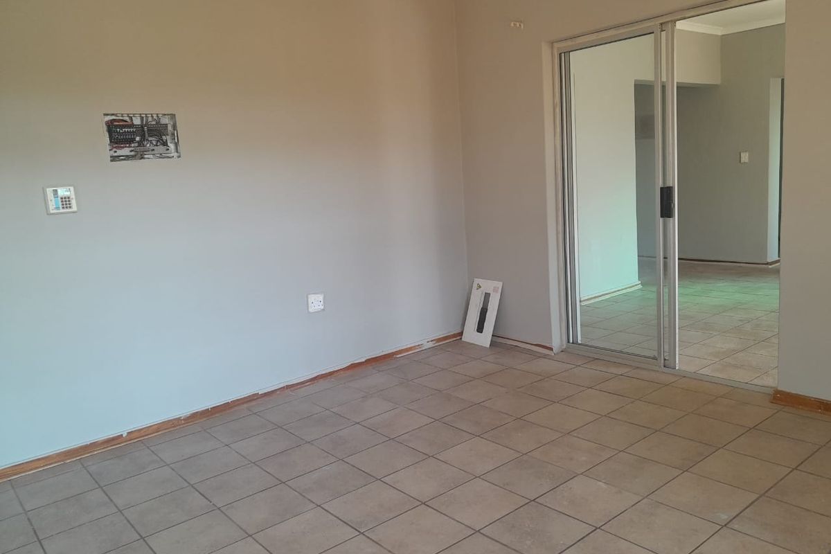 House For Sale in Kuruman Central - Photo 5